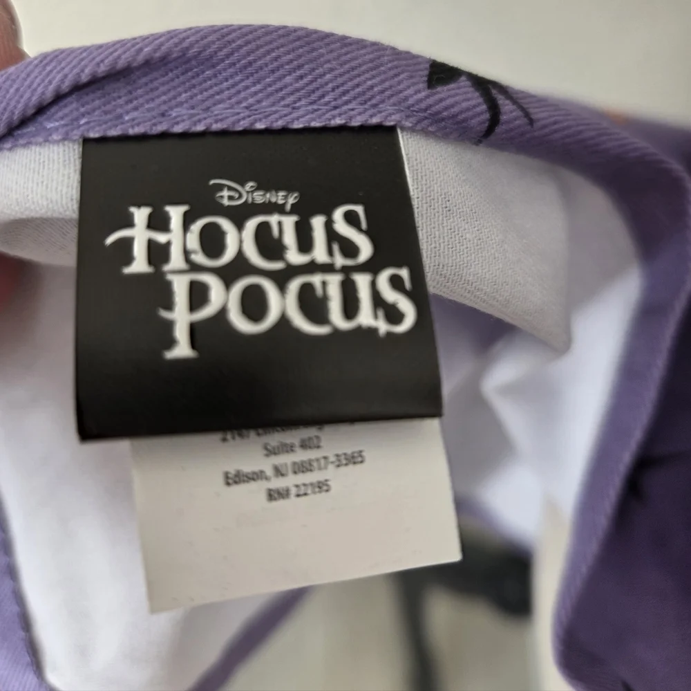 Disney Hocus Pocus Purple Halloween Witch Kitchen Apron